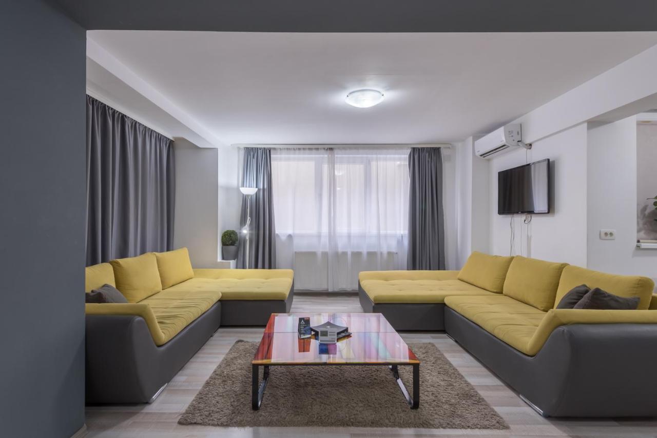 Royal Apartment